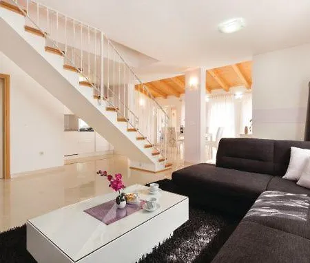 Vila Casa Justina